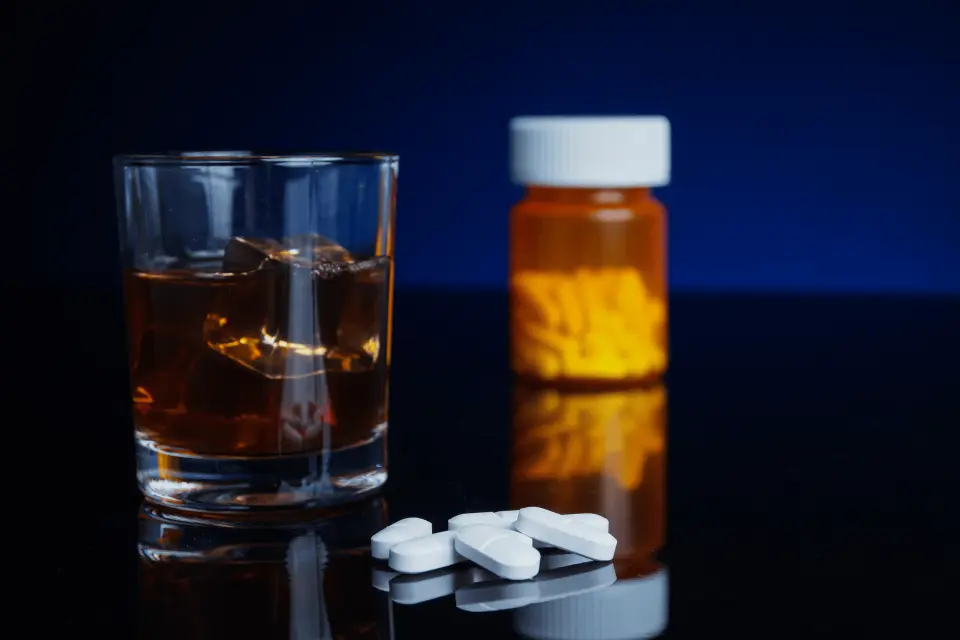 Can You Drink Alcohol While Taking Gabapentin?