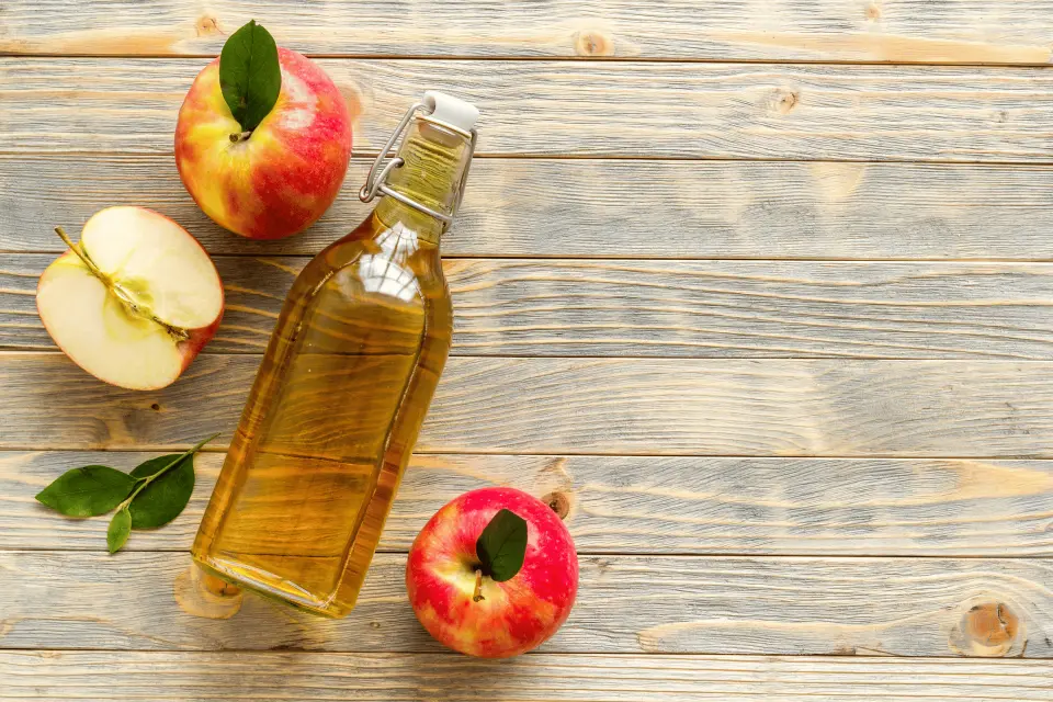 Vinegar for Poison Ivy: Does This Home Remedy Actually Work?