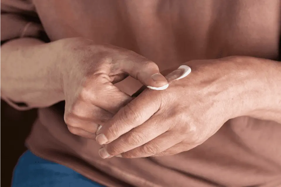 Betamethasone Side Effects: Common and Serious Risks