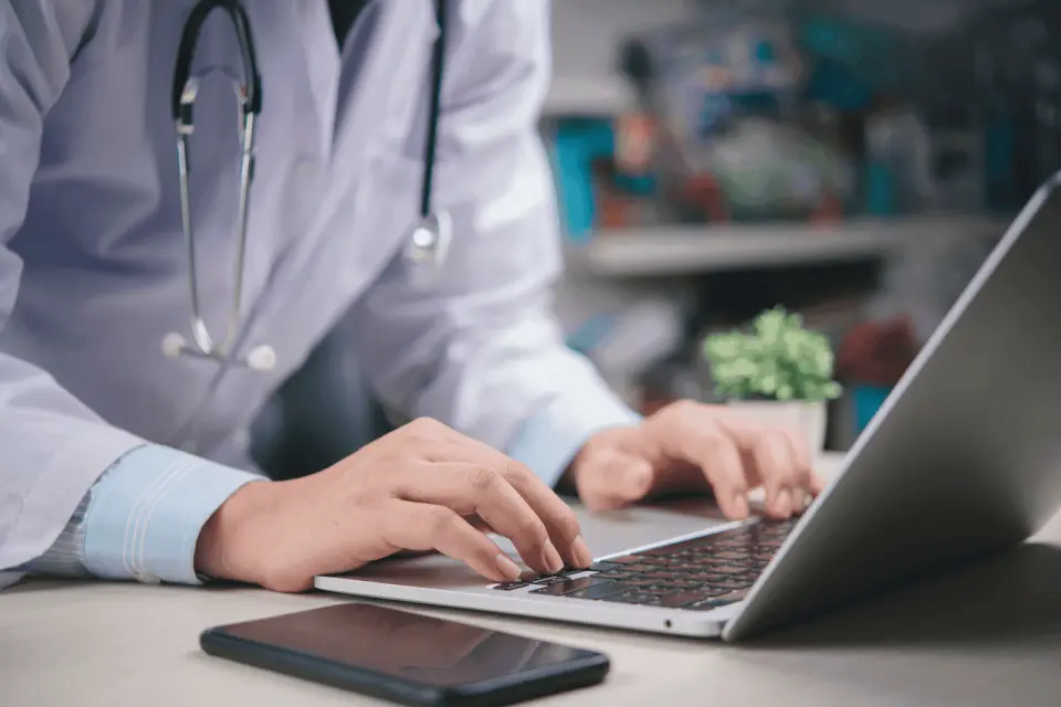 How Telehealth Monitoring Works and When It’s Used