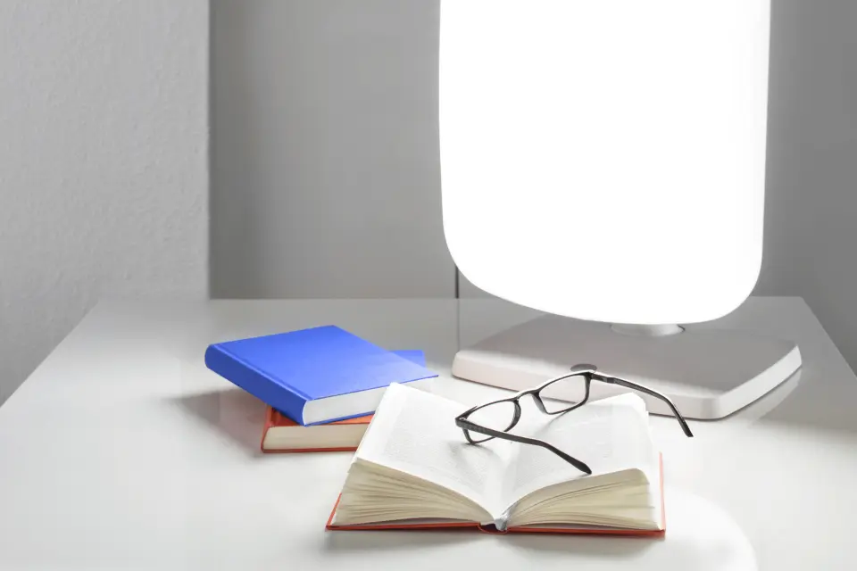 Happy Lamps for SAD: Do Light Therapy Lamps Actually Work?