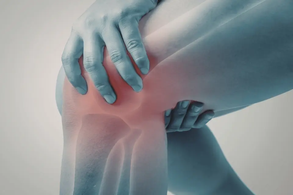 How to Relieve Sore Knees After Getting Back to Spring Exercise