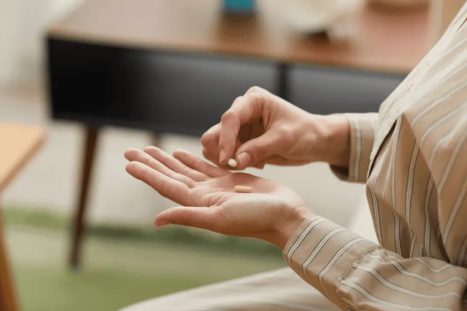 AN 627 Pill: What Drug Is This?