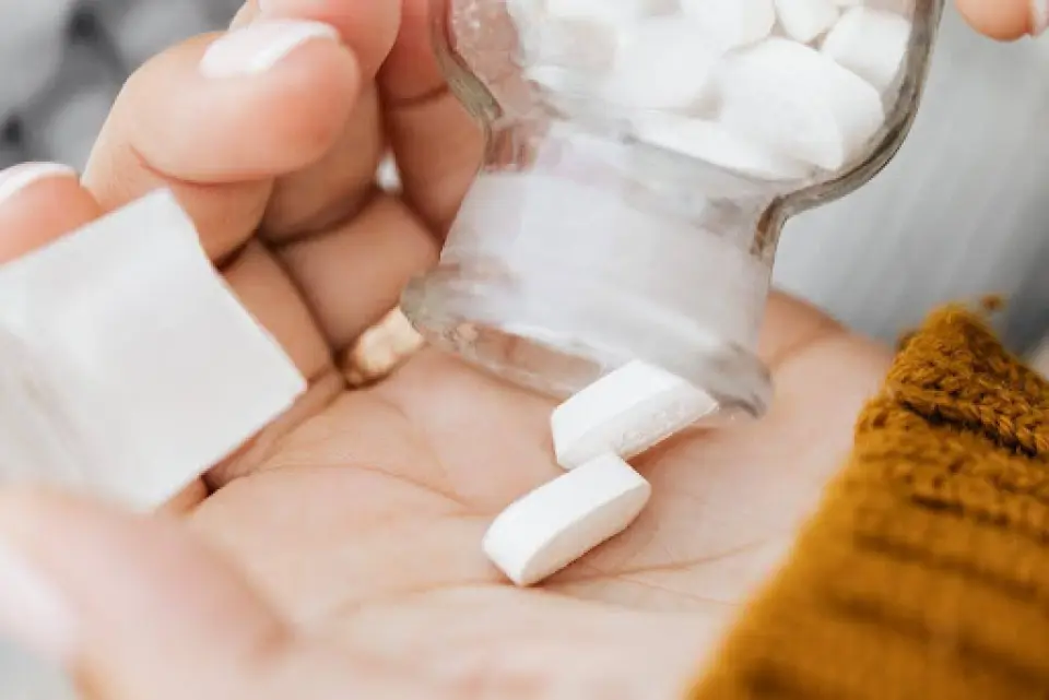 L484 Pill: What Medication Is This?
