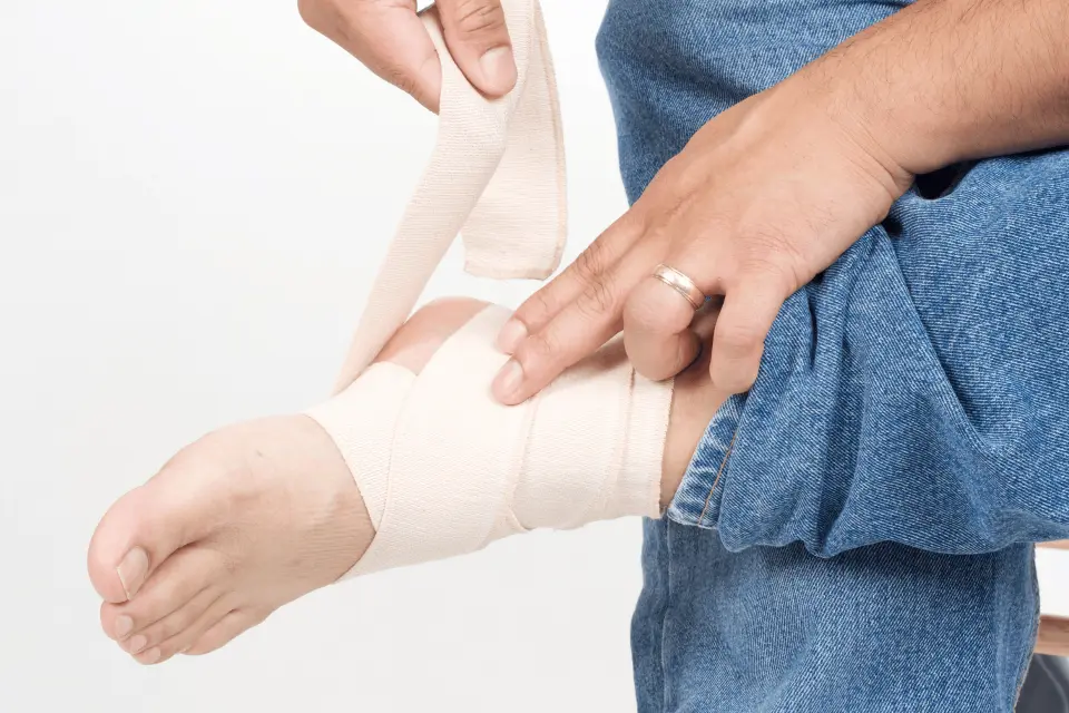 Sprained Ankle Recovery Time: What to Expect Week by Week