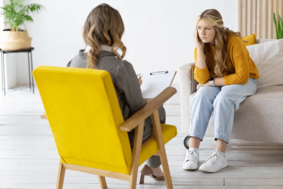 Signs of Depression in Teens: What Parents Should Watch For This Spring