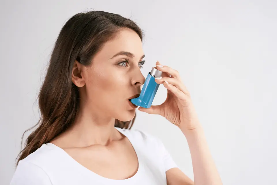Advair vs. Symbicort: How These Popular Asthma and COPD Inhalers Compare