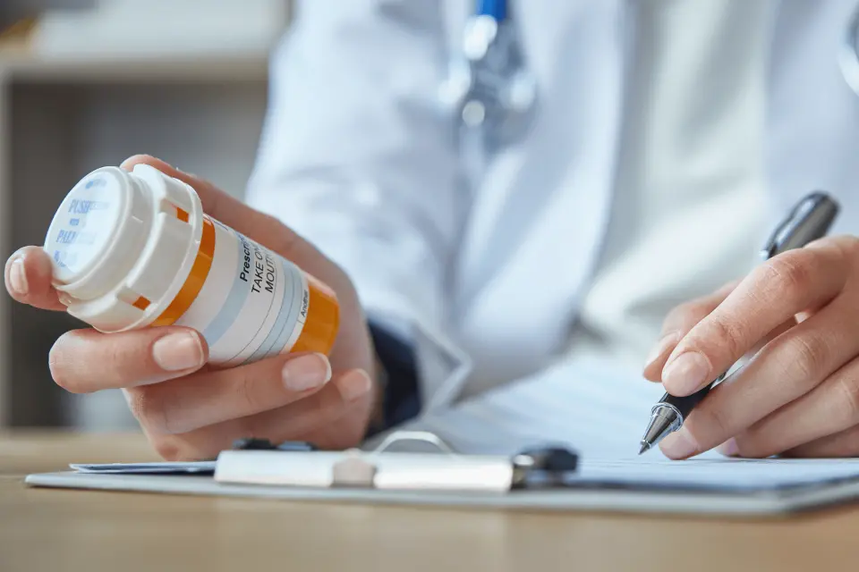 glutathione diarrhea reddit IV Drip: Cost, Benefits, Procedure & Side Effects 9 Common and Serious Side