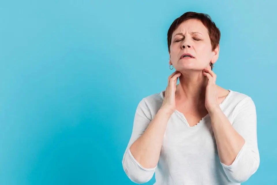 Why Does My Throat Hurt When I Wake Up?