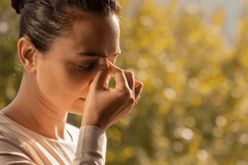 How to Treat Allergy Headaches Naturally