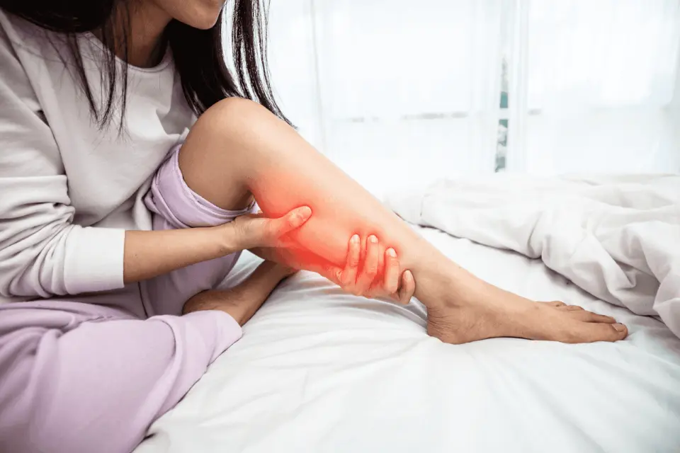Why Do My Legs Ache When I Lie Down?