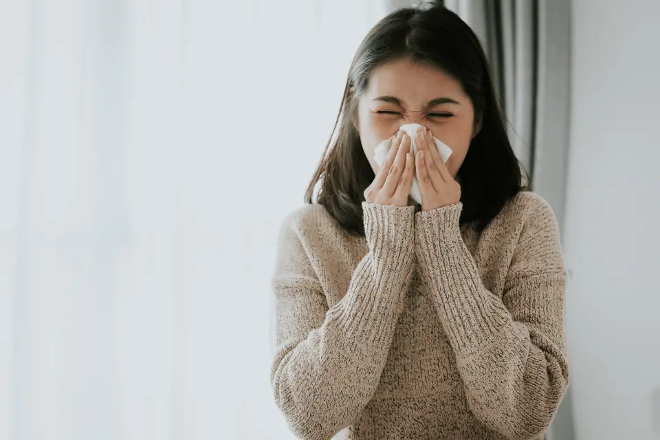 Winter Allergies: Indoor Triggers That Worsen Skin and Respiratory Symptoms