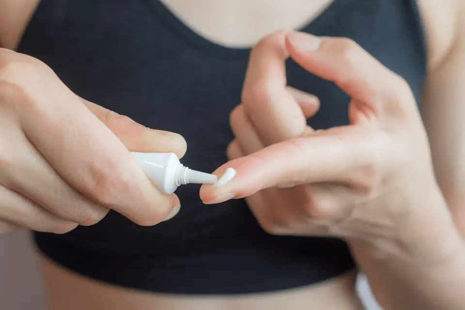 Retin-A Cream: Uses, Side Effects, and What to Expect