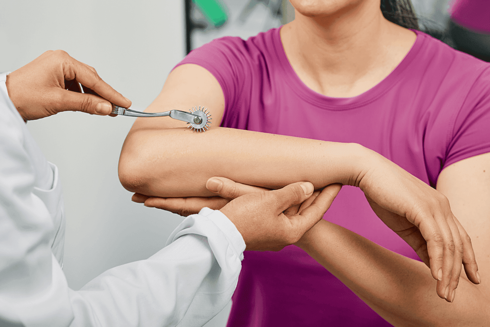 numb arm after b12 injection Your body needs vitamin to keep blood cells healthy and to make your nerves work right. Here are some signs that you're low on this vitamin: https://wb.md/4fOVqyv After taking supplements how long